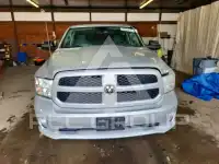 2015 RAM 1500 photo