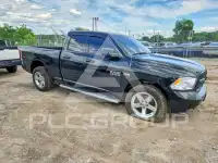 2015 RAM 1500 photo