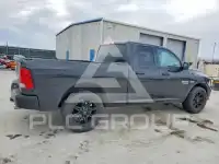 2015 RAM 1500 photo