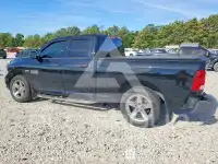 2015 RAM 1500 photo