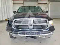 2015 RAM 1500 photo