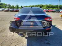 2015 Maserati  фото