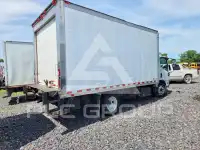 2015 Isuzu NPR фото
