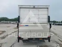 2015 Isuzu NPR фото