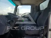 2015 Isuzu NPR фото