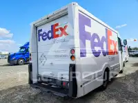 2015 Isuzu NPR фото