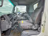 2015 Isuzu NPR фото