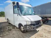 2015 Isuzu NPR photo
