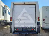 2015 Isuzu NPR фото
