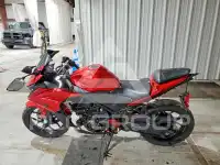 2015 Yamaha YZF600 фото