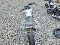 2015 Yamaha FZ07 фото