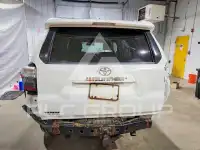 2015 Toyota 4 RUNNER фото