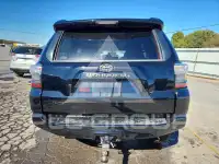 2015 Toyota 4 RUNNER photo