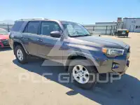 2015 Toyota 4 RUNNER photo