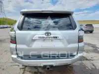 2015 Toyota 4 RUNNER photo