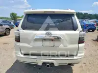 2015 Toyota 4 RUNNER photo