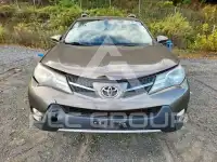 2015 Toyota RAV4 фото