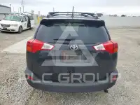 2015 Toyota RAV4 photo
