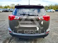 2015 Toyota RAV4 фото