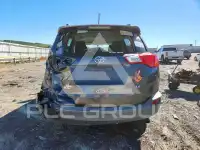 2015 Toyota RAV4 photo