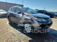 2015 Toyota RAV4 photo