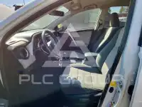 2015 Toyota RAV4 фото