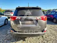 2015 Toyota RAV4 фото