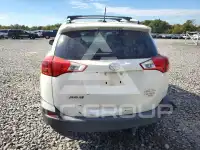 2015 Toyota RAV4 photo
