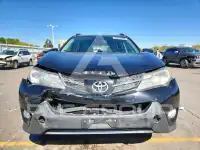 2015 Toyota RAV4 photo