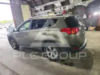 2015 Toyota RAV4 фото