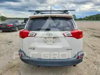 2015 Toyota RAV4 photo