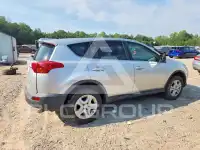 2015 Toyota RAV4 фото