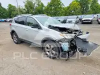 2015 Toyota RAV4 фото