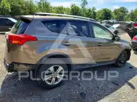 2015 Toyota RAV4 photo