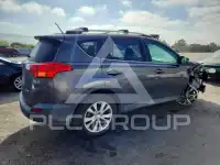 2015 Toyota RAV4 photo