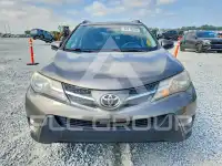 2015 Toyota RAV4 фото