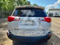 2015 Toyota RAV4 фото