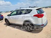 2015 Toyota RAV4 фото