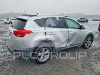 2015 Toyota RAV4 photo