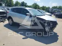 2015 Toyota RAV4 фото