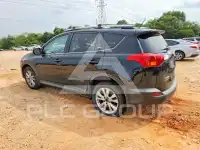 2015 Toyota RAV4 фото