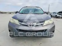2015 Toyota RAV4 фото