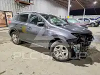 2015 Toyota RAV4 photo