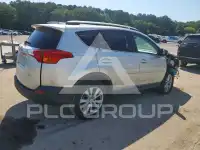 2015 Toyota RAV4 photo