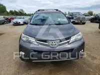 2015 Toyota RAV4 photo