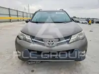 2015 Toyota RAV4 фото