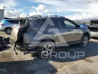 2015 Toyota RAV4 фото