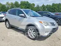 2015 Toyota RAV4 фото