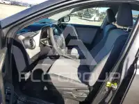2015 Toyota RAV4 фото