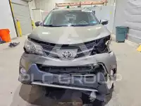 2015 Toyota RAV4 photo